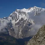 Apartamento Casa Weisstor Con Patio, Giardino E Orti Vista Monte Rosa