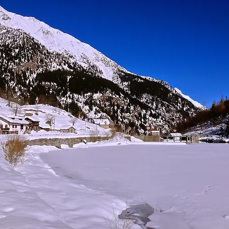 Apartamento Casa Weisstor Con Patio, Giardino E Orti Vista Monte Rosa