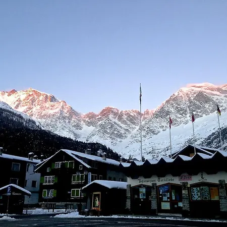 Appartamento Casa Weisstor Con Patio, Giardino E Orti Vista Monte Rosa Macugnaga